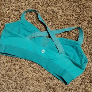 Lululemon light blue sports bra size 8